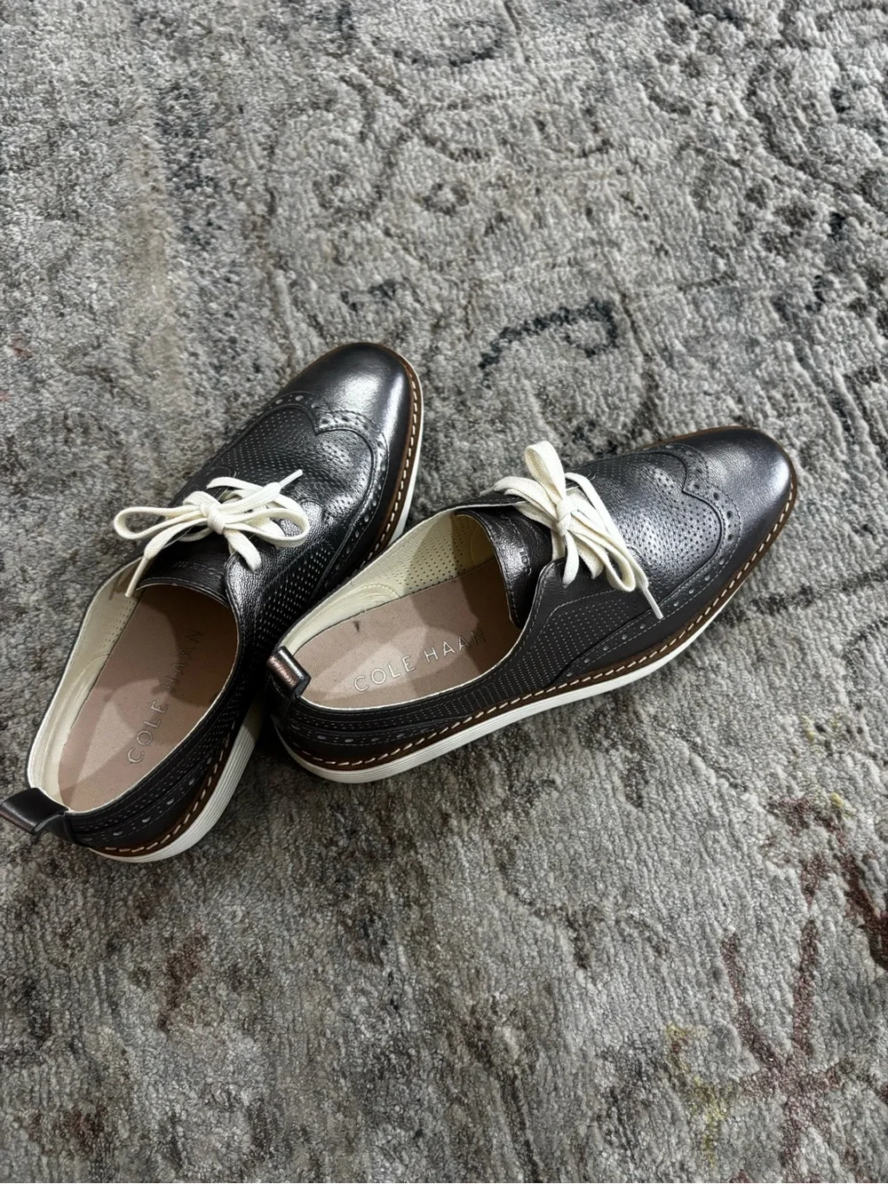 Cole Haan Men’s Dark Brown Perforated Wingtip Lace-Up Shoes